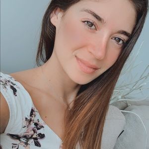 Meet your Posher, Josefa